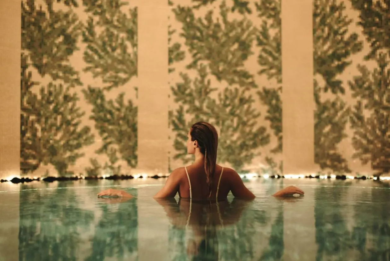 Watsu pool at joali being wellness spa